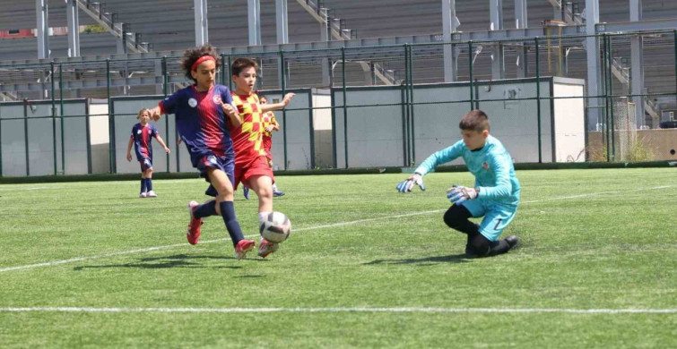 Aydın'da Şampiyonluk İçin Futbol Heyecanı