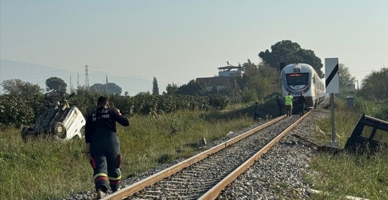 Aydın'daki Hemzemin Geçitte Tren Kazası