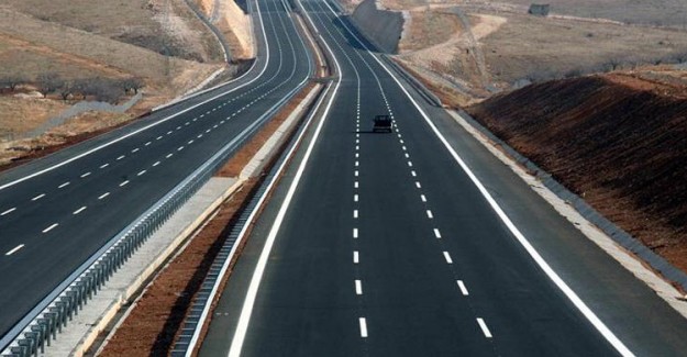 Aydın-Denizli Otoyolu'nun İhalesi 1 Ay Ötelendi