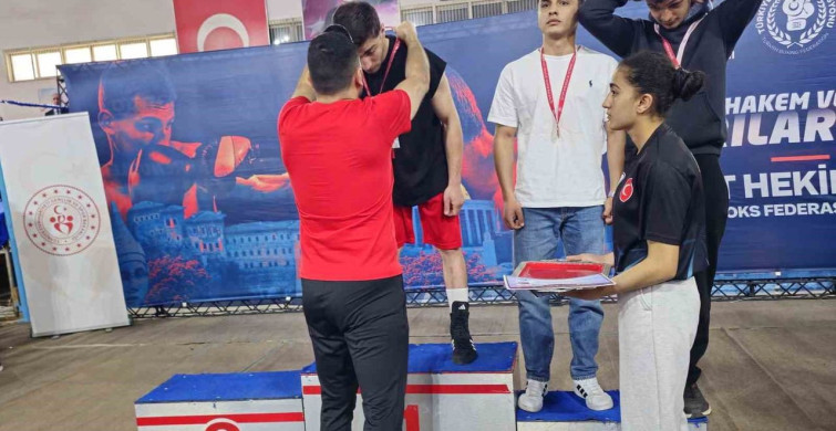 Aydınlı Nizam, Türkiye Boks Şampiyonu Oldu
