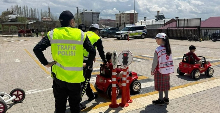 Aydıntepe'de Öğrencilere Uygulamalı Trafik Eğitimi