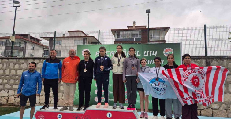 Ayşe Hatun Dindar'dan Türkiye Şampiyonası'nda çifte başarı
