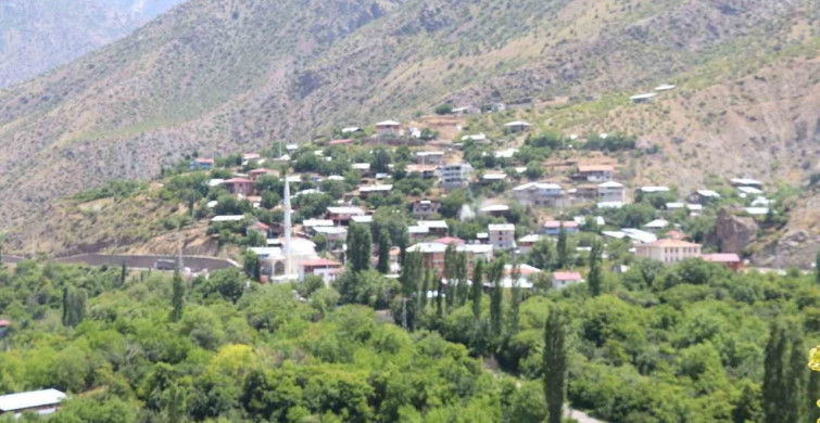 Ayvalı mahallesi dere ıslahı ve taşkın koruma çalışmalarının tamamlanmasını bekliyor