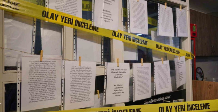 Ayvalık’ta Dünya Tiyatro Günü’nde "Müdahil" Sahnelendi