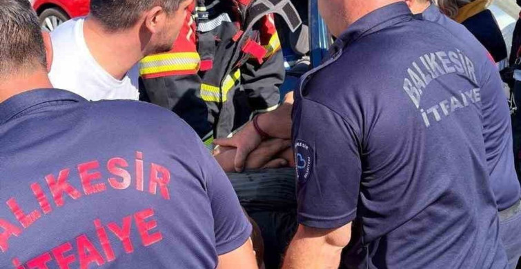 Ayvalık'ta otomobilin kontrolden çıkması sonucu 6 kişi yaralandı