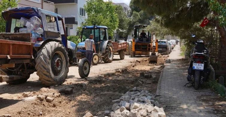 Ayvalık’ta Yol Onarım Çalışmaları Başlıyor