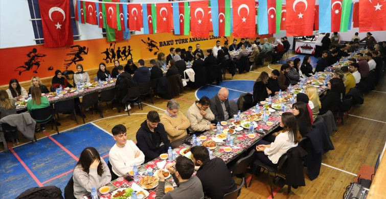 Azerbaycan'daki Türk Öğrenciler İftar Programında Buluştu