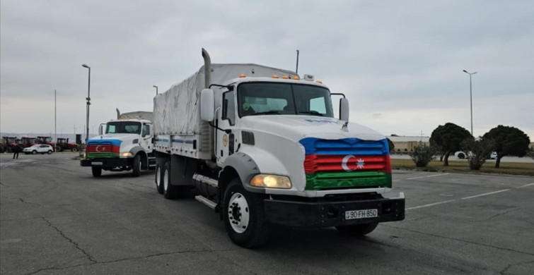 Azerbaycan'dan İran'a İnsani Yardım Gönderildi