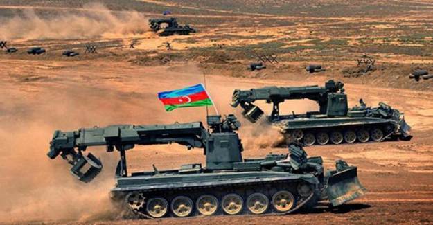 Azerbaycan ve Ermenistan Sınırında Çatışmalar Sürüyor