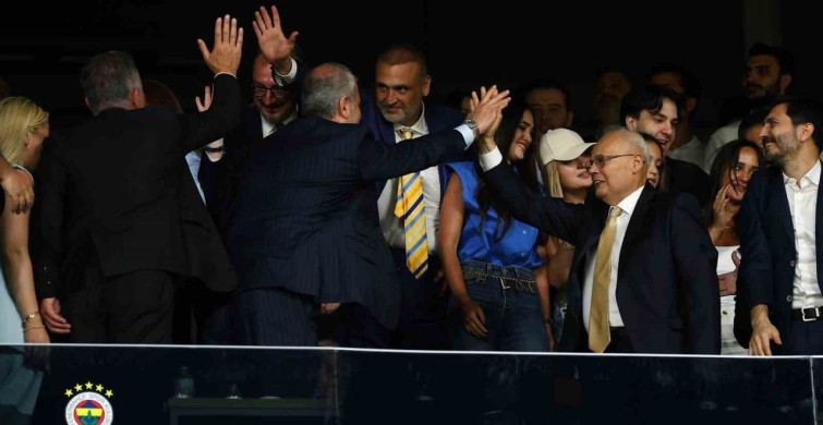 Aziz Yıldırım Fenerbahçe'de 13. Kez Başkan