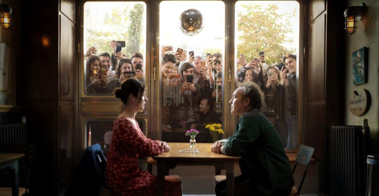 Azizler film konusu ve oyuncuları