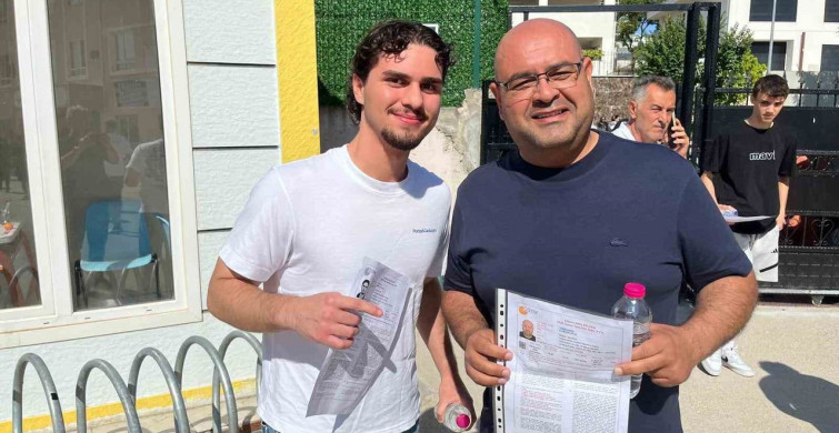 Baba ve oğul birlikte YKS'ya girdi