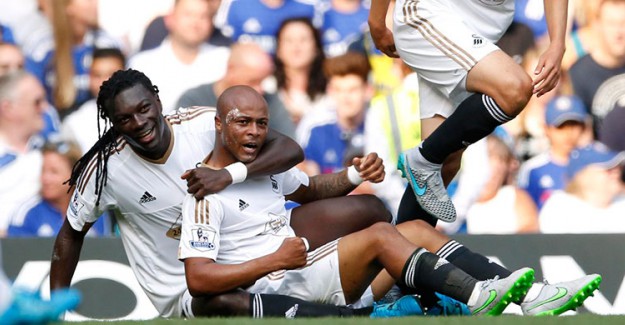 Bafetimbi Gomis’ten Andre Ayew Mesajı!
