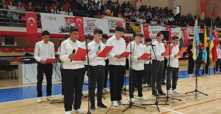 Bafra’da 19 Mayıs Atatürk’ü Anma Bayramı Coşkuyla Kutlandı