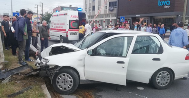 Bafra'da Trafik Kazası Sonucunda 3 Kişi Yaralandı