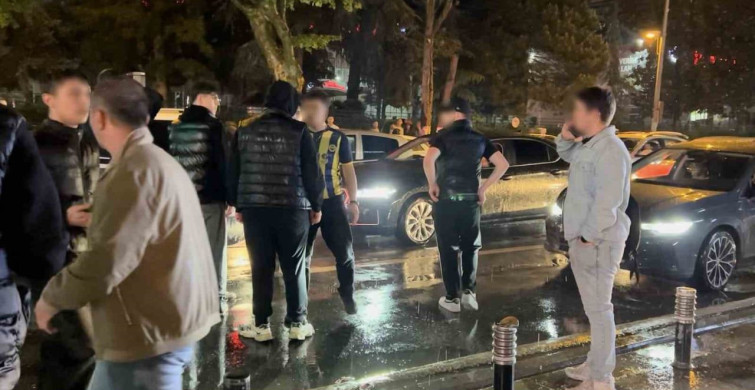 Bağdat Caddesi'nde Galatasaray Kutlamalarında Gergin Anlar