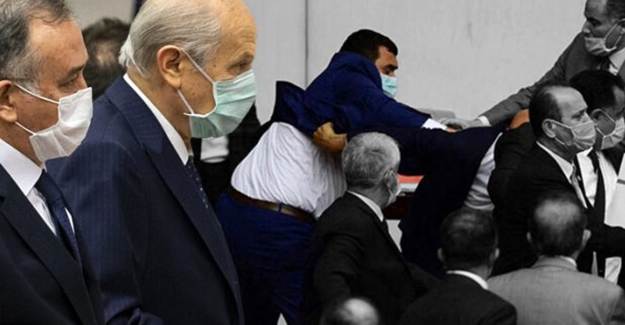 Bahçeli, Özgür Özel'e Yumruk Atan Vekili Uyardı: Özür Dile