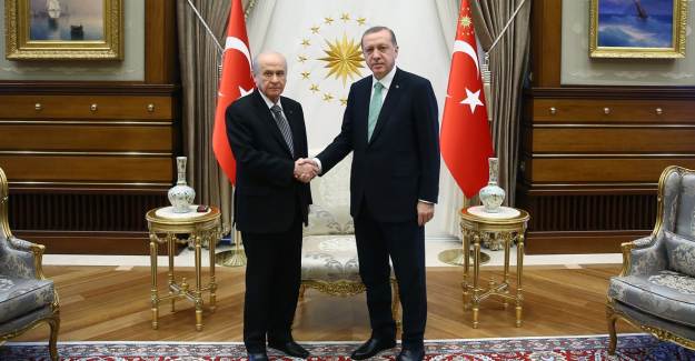 Bahçeli'den Kendi Adıyla Yapılan Köprü İçin İsim Değişikliği Kararı