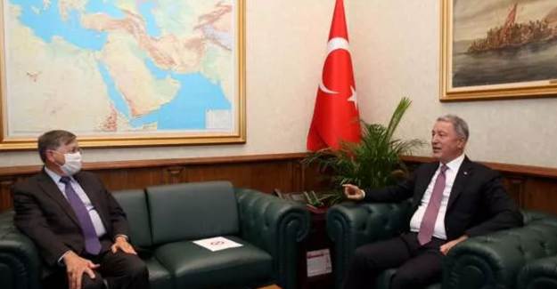 Bakan Akar, ABD Ankara Büyükelçisini Kabul Etti