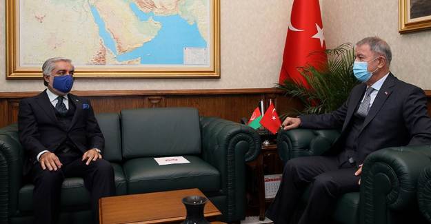 Bakan Akar, Afganistan Milli Uzlaşı Yüksek Konseyi Başkanı ile Görüştü