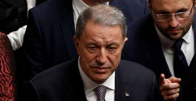 Bakan Akar: "Yeni Askerlik Sistemiyle İlgili Çalışmalar Tamamlanmak Üzere"