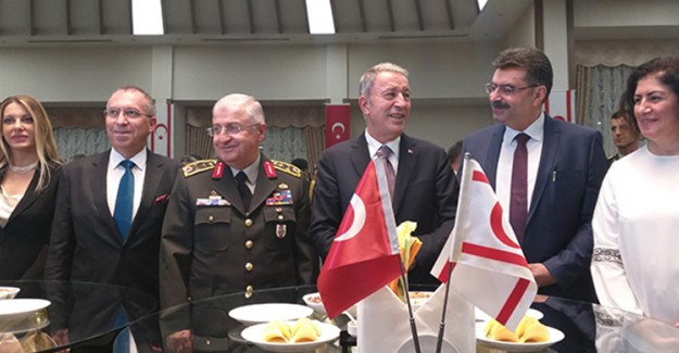 Bakan Akar'dan Kıbrıs'a İlişin Açıklama: "Kimsenin şüphesi olmasın"