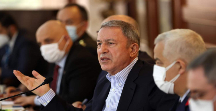 Bakan Akar’dan sert açıklama: İHA ve SİHA’lara çamur atanları kınıyoruz