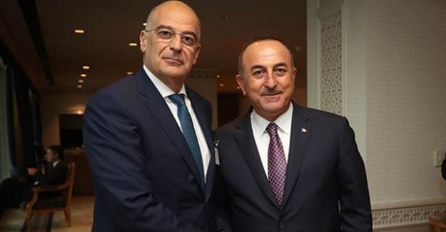 Bakan Çavuşoğlu, Yunan Mevkidaşı ile Görüştü