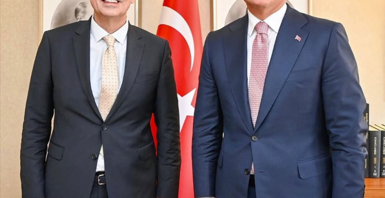 Bakan Ersoy, Antalyaspor Başkanı Rıza Perçin ile Görüştü