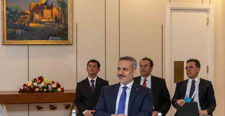 Bakan Fidan Türkistan'da TDT Toplantısına Katıldı