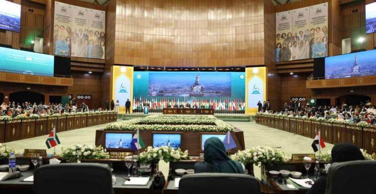 Bakan Göktaş, İİT 9. kadından sorumlu bakanlar konferansı’nda konuştu