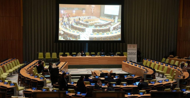 Bakan Göktaş, Kadının Statüsü Komisyonu'nda Önemli Mesajlar Verdiy