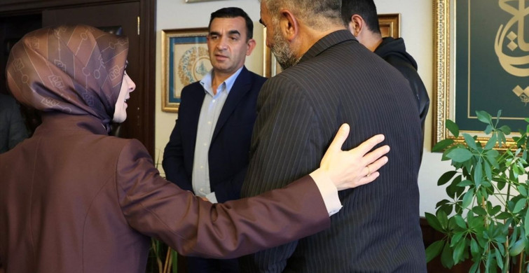 Bakan Göktaş, Rojin Kabaiş'in Ailesini Ziyaret Etti