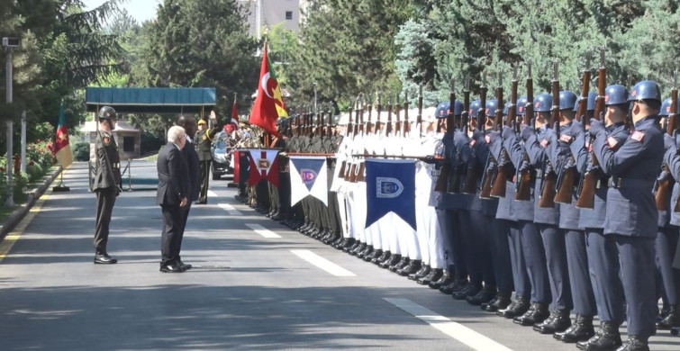 Bakan Güler, Kamerunlu Mevkidaşı ile Görüşme Gerçekleştirdi