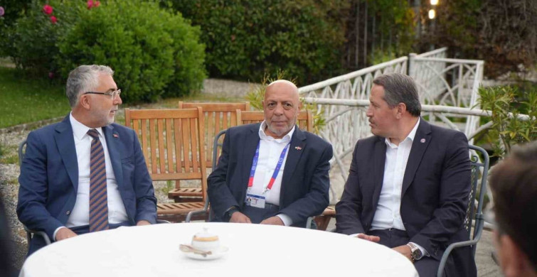 Bakan Işıkhan Cenevre'de İşçi ve İşveren Temsilcileriyle Bir Araya Geldi