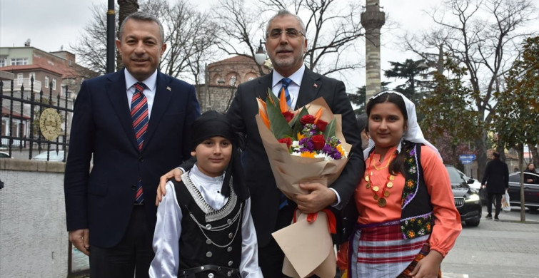 Bakan Işıkhan Trabzon'da Ziyaretlerde Bulundu