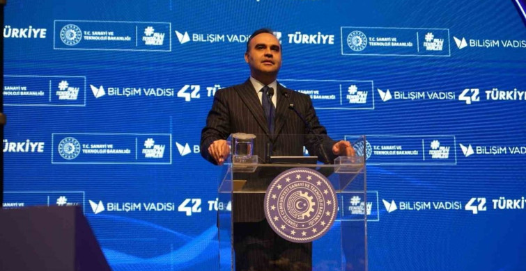 Bakan Kacır'dan 407 Yeni Yazılımcıya Destek