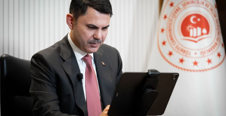 Bakan Kurum, Anadolu Ajansı'nın Yılın Kareleri Oylamasında