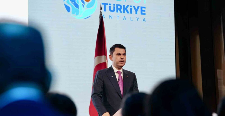 Bakan Kurum, Londra’da Türkiye enerji dönüşümü yatırım forumunda konuştu