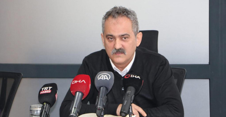 Bakan Özer, deprem bölgesindeki öğrencilere burs verileceğini duyurdu