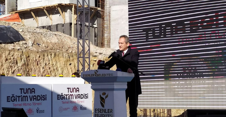 Bakan Özer'den Öğretmenlere 'Ev Ödevi' Çağrısı: Öğrenciler Çok Sevindi