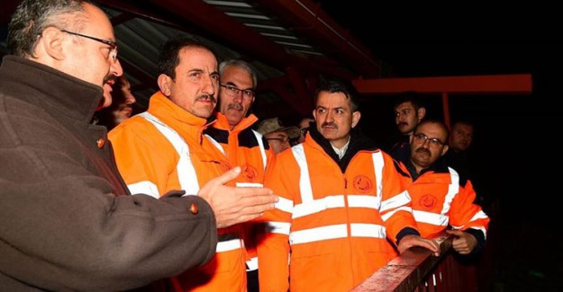 Bakan Pakdemirli: Trabzon'daki Yangınların Büyük Ölçüde Kontrol Altına Alındığını Söyledi