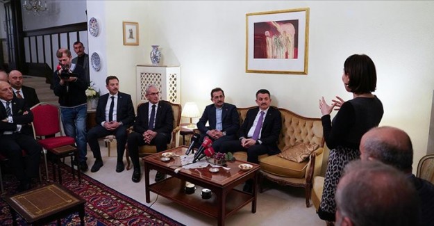  Bakan Pakdemirli: Türkiye'nin Tarım ve Gıda Potansiyeli Büyük