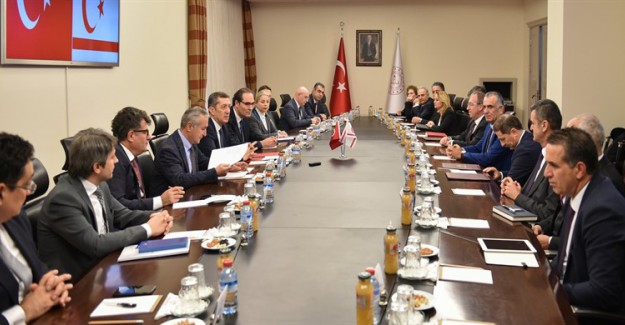 Bakan Selçuk Mevkidaşı İle Görüştü