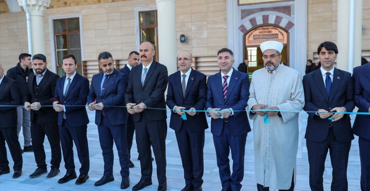 Bakan Şimşek'e Fahri Doktora Unvanı Verildi