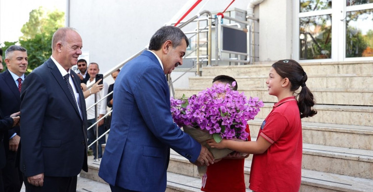 Bakan Tekin Büyükada'da Eğitim Vizyonunu Açıkladı