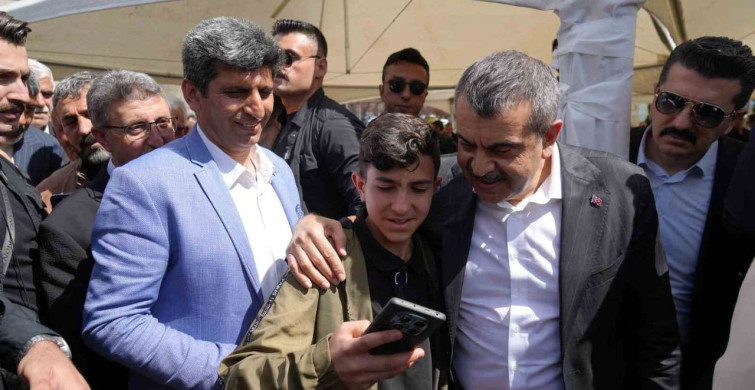 Bakan Tekin'den CHP Olaylarına Sert Eleştiri