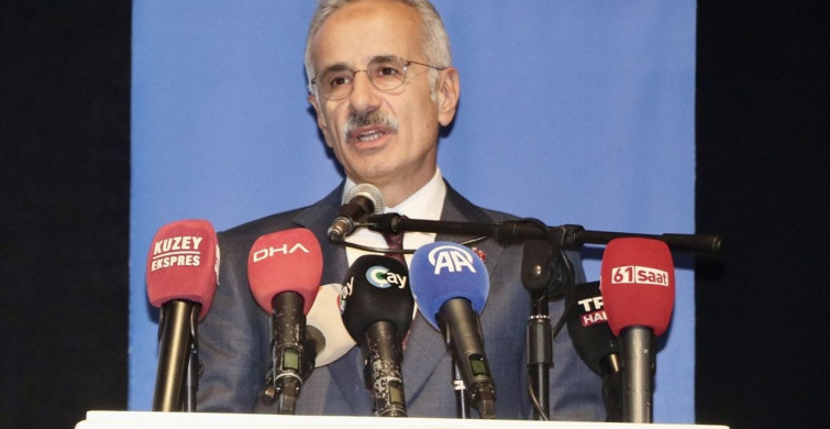 Bakan Uraloğlu'nun Trabzon'daki Gençlerle Buluşması