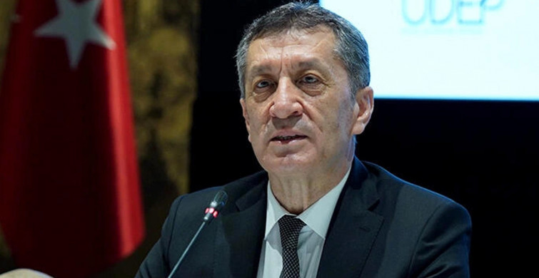 Bakan Ziya Selçuk Basın Mensuplarıyla Bir Araya Geldi