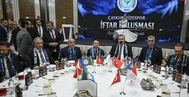 Bakanlar İftar Programında Rizespor'u Ziyaret Etti